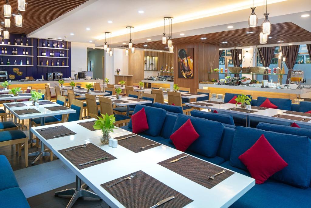 Khách sạn Ibis Saigon South