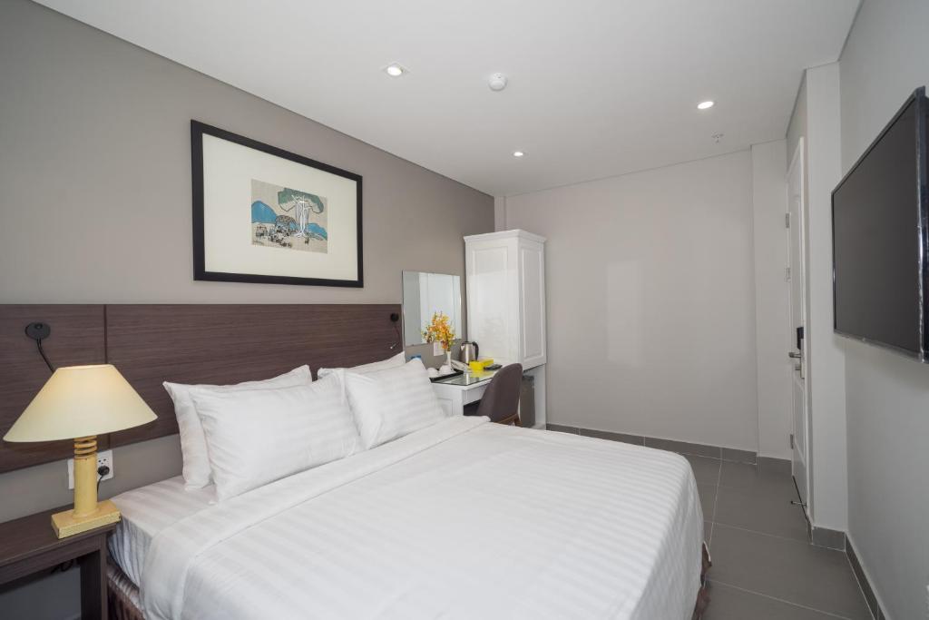Двухместный (Superior Twin or Double (Free Minibar)), Park Hill Hotel - Phu My Hung