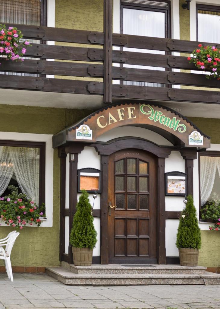 Hotel Bräukeller photo 2