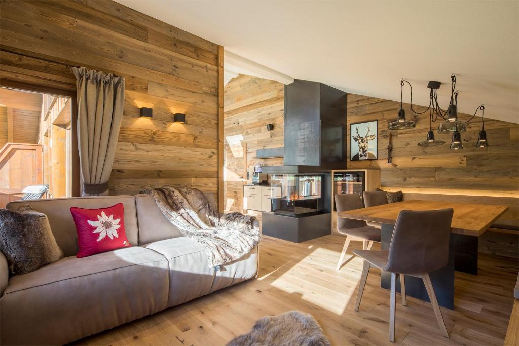 Haus Sonnblick Penthouse photo 1