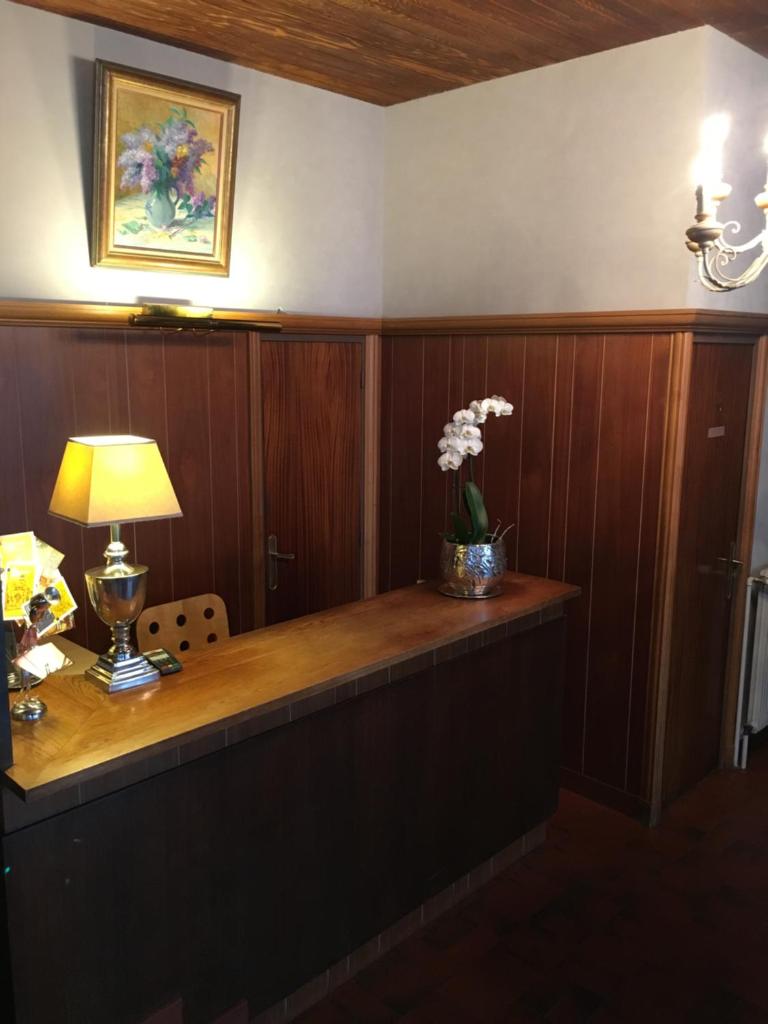 Hotel Victor Hugo - Thumbnail image