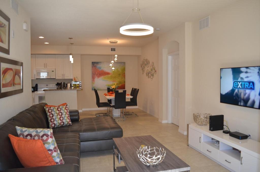 Fort Myers Luxury Vacation Condo image