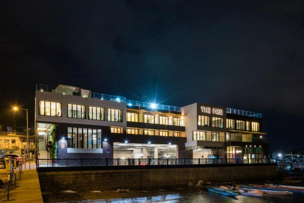 The Pier Hotel photo 4