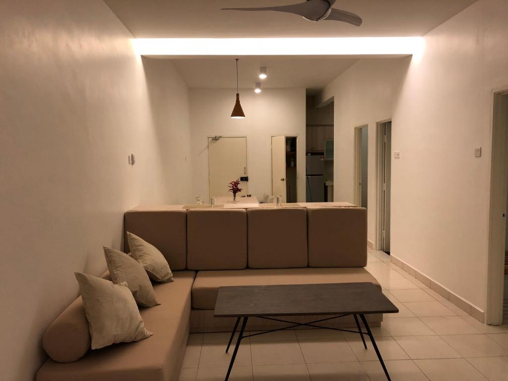 Brand New Apartment in Local Neighbourhood photo 4