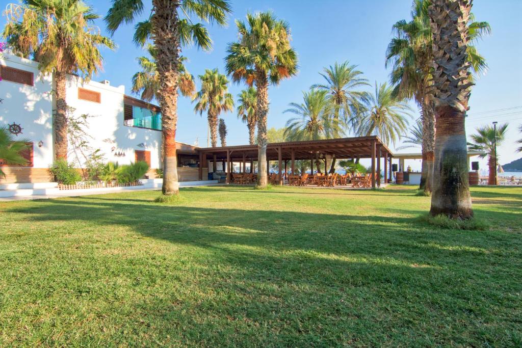 Selvi Beach Hotel photo 3