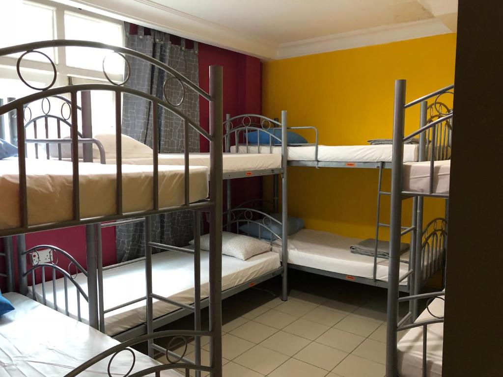 Семейный (8-Bed Family Room with Private Bathroom), Snooze Inn @Dickson Road