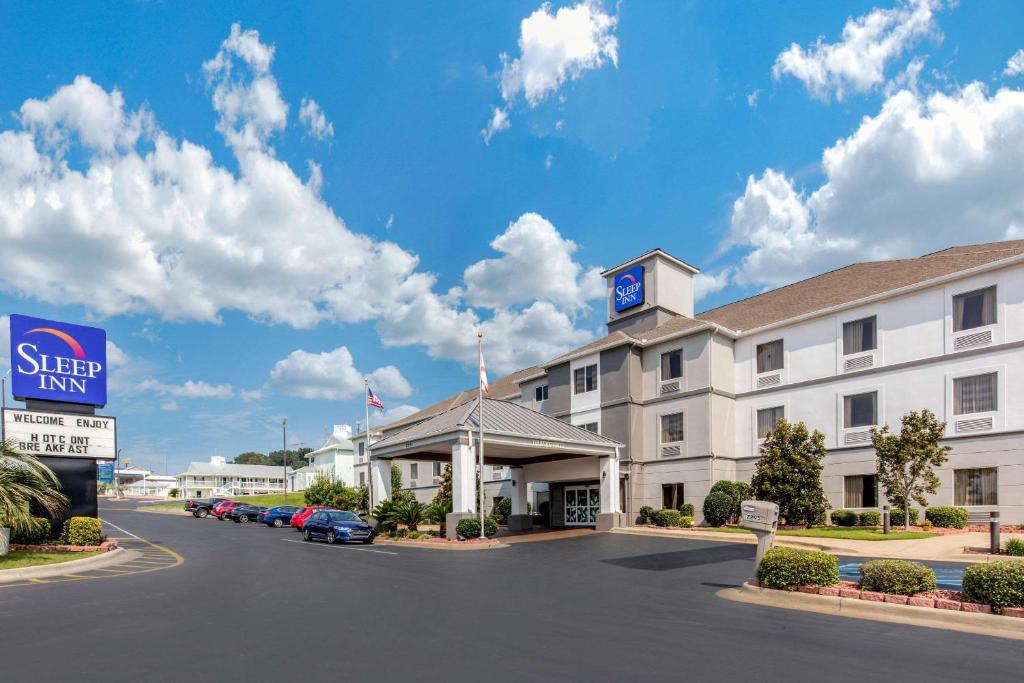 Sleep Inn & Suites Millbrook - Prattville image