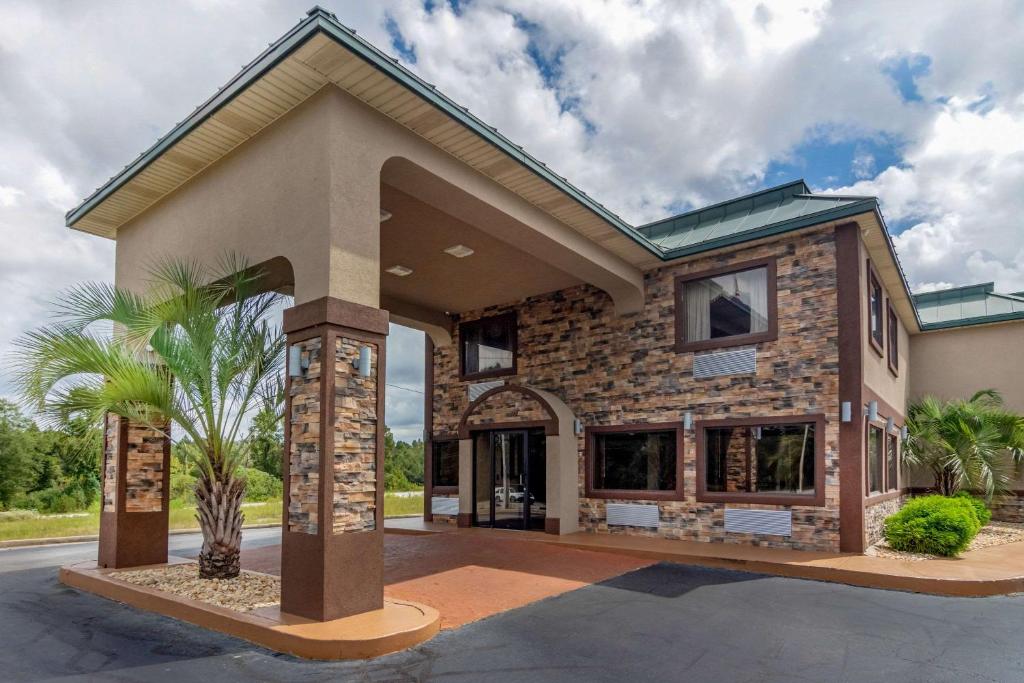 Econo Lodge Byron - Warner Robins image