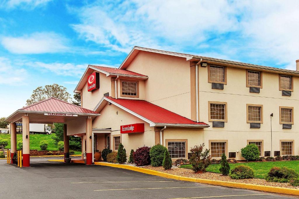 Econo Lodge Rome photo 1