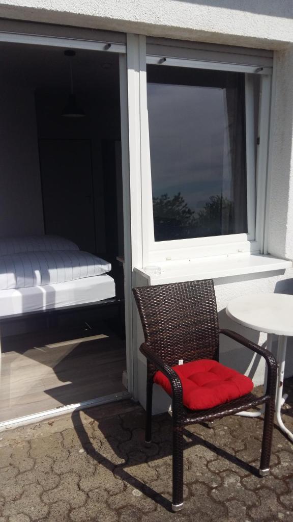 Zum Rebhang Bed & Breakfast photo 4