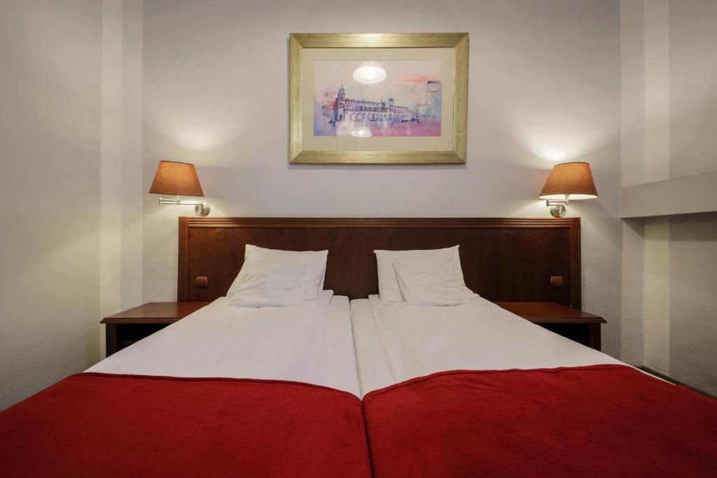 Двухместный (Номер с кроватью размера «king-size»), Red Carpet Hostel