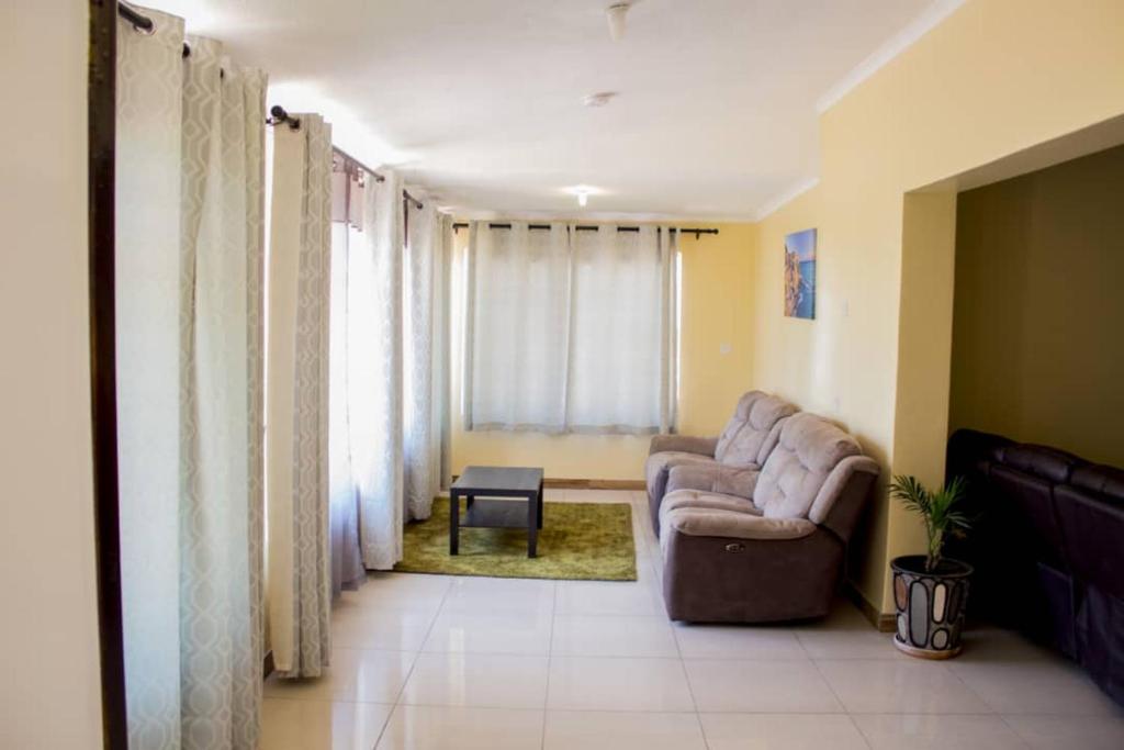 Lynm Residence photo 3