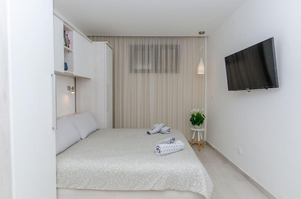 Apartment On the beach photo 4