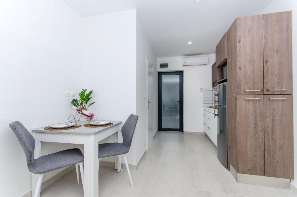 Apartment On the beach photo 3