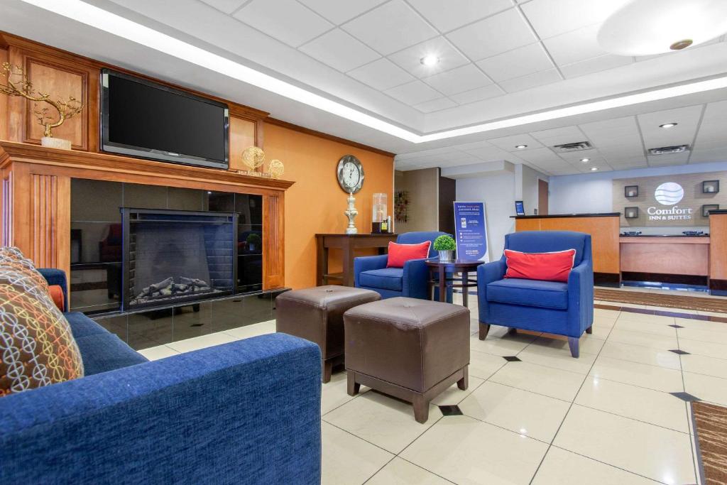 Comfort Inn & Suites Norman near University photo 3