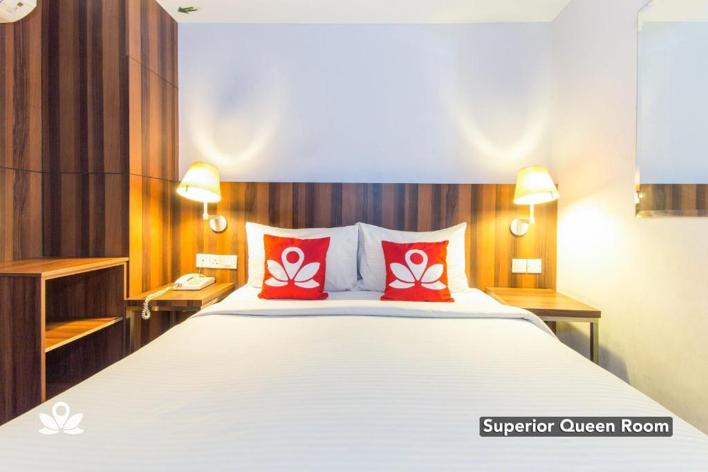 Двухместный (Улучшенный номер без окон с кроватью размера «queen-size»), ZEN Rooms Sakura Boutique Hotel
