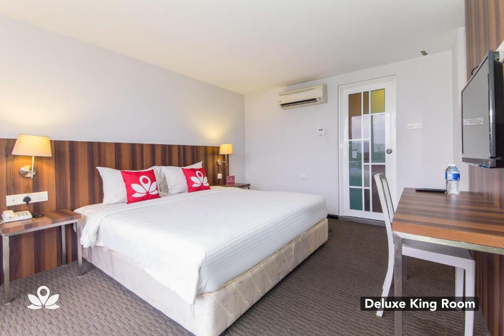 Двухместный (Номер Делюкс с кроватью размера «king-size»), ZEN Rooms Sakura Boutique Hotel