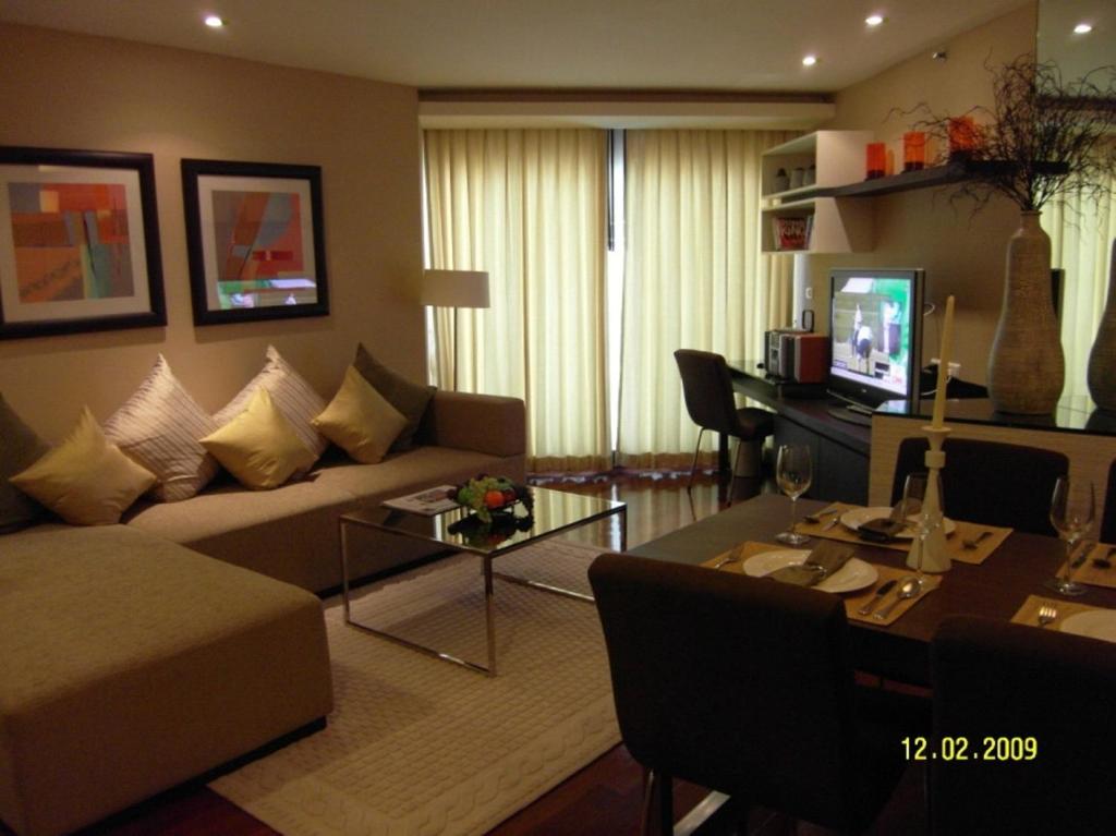 Сьюит (Семейный люкс), Отель The Narathiwas Sathorn Bangkok