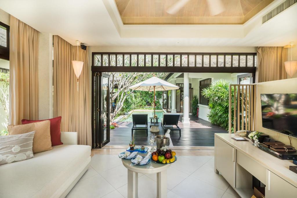 Сьюит (Президентский люкс), Курортный отель Melati Beach Resort & Spa