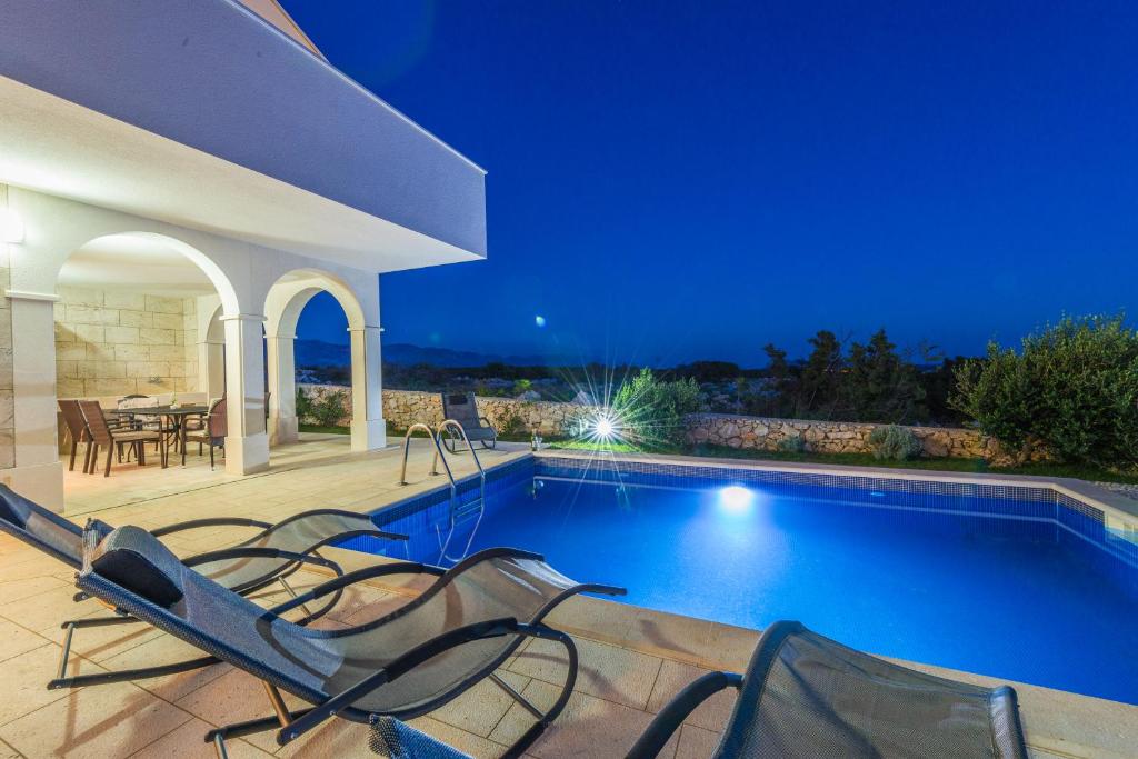 Villa Stani, luxury villa with a pool photo 2