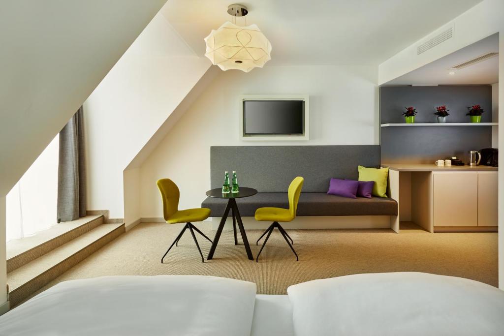 Студио (Номер-студио), H+ Hotel Wien
