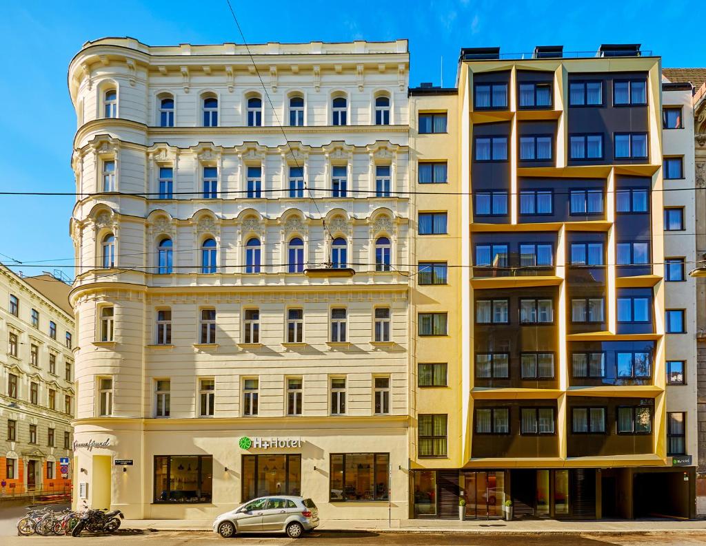 Четырехместный (Четырехместный номер «Комфорт»), H+ Hotel Wien
