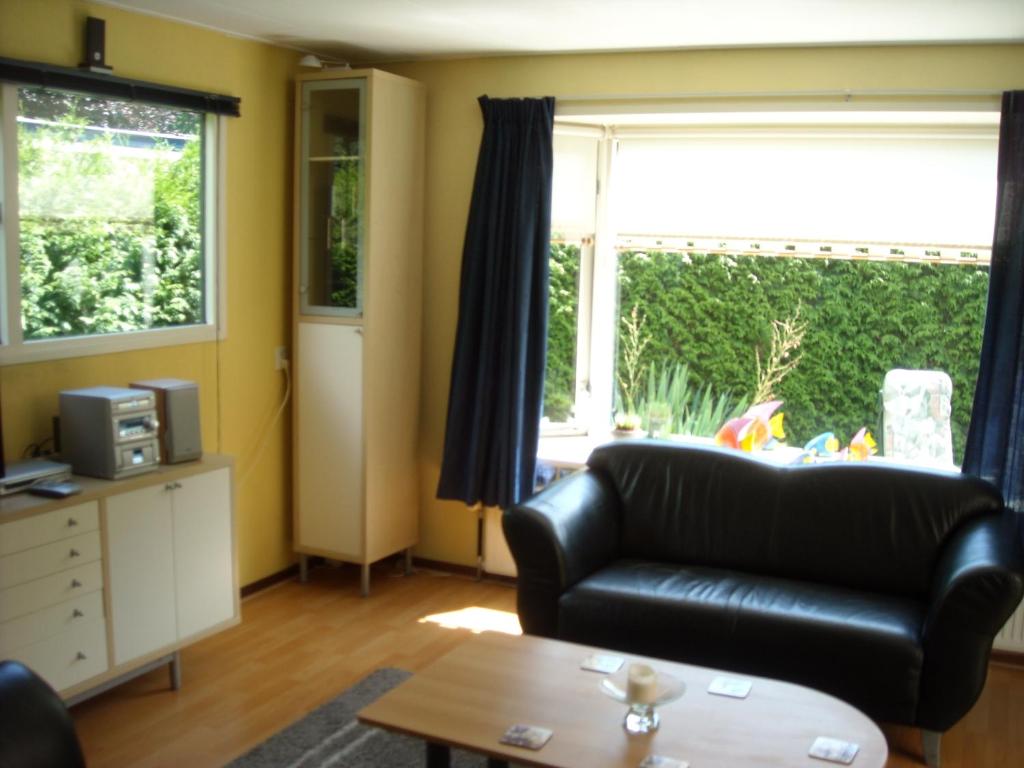 Zonnig zomerhuis photo 3