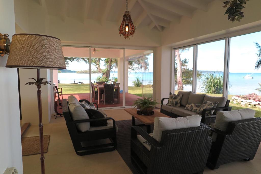 Ocean Point Villa photo 2