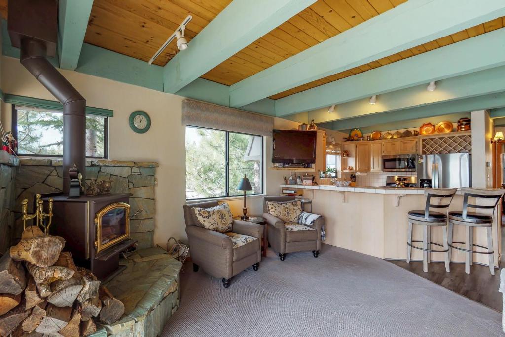 Lakeview Gem photo 1