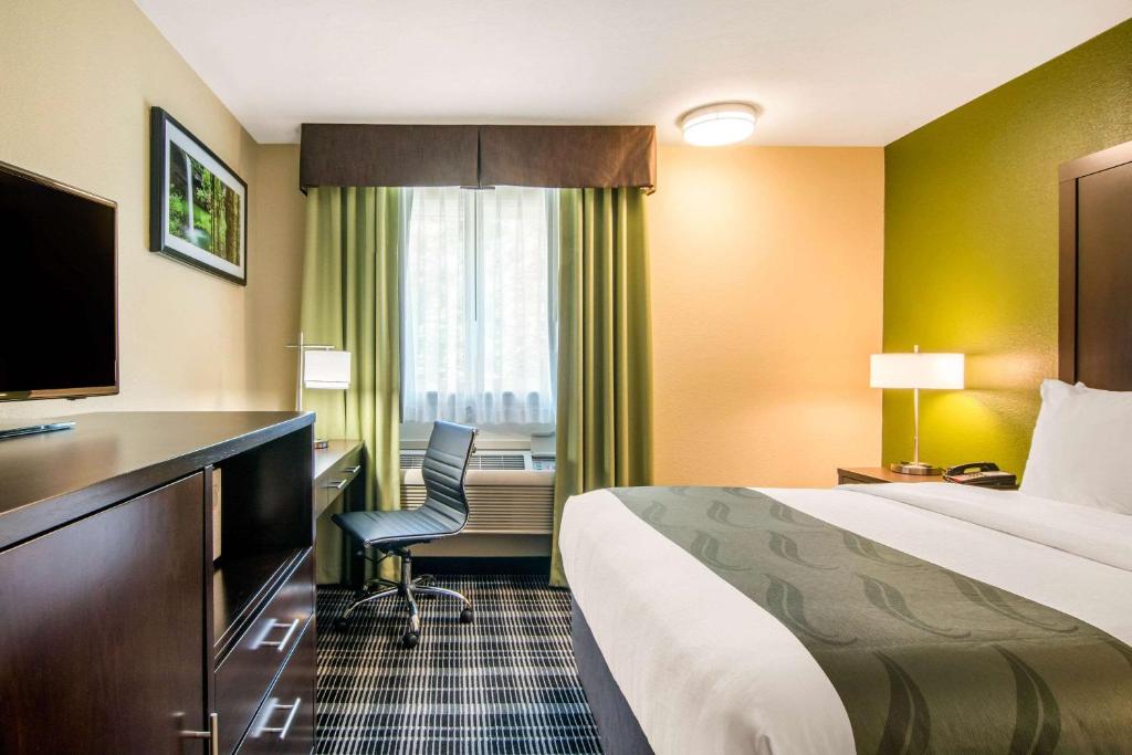 Quality Inn & Suites photo 3