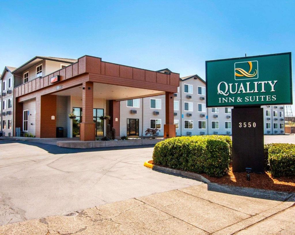 Quality Inn and Suites Eugene - Springfield image