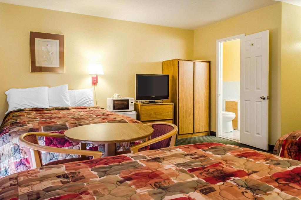 Relax Inn photo 1