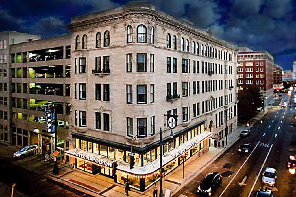 Hotel Napoleon Memphis image