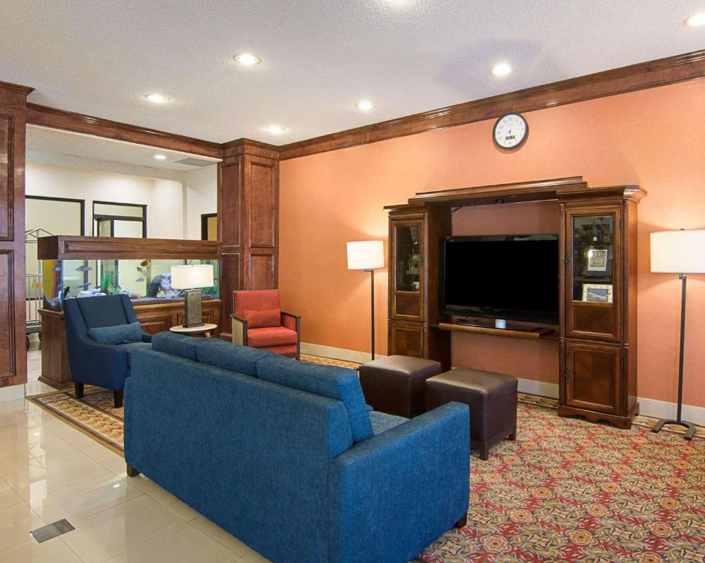 Comfort Inn & Suites Houston West-Katy photo 4
