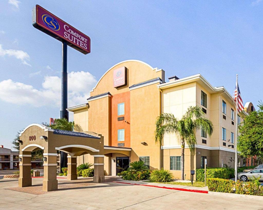 Comfort Suites McAllen image