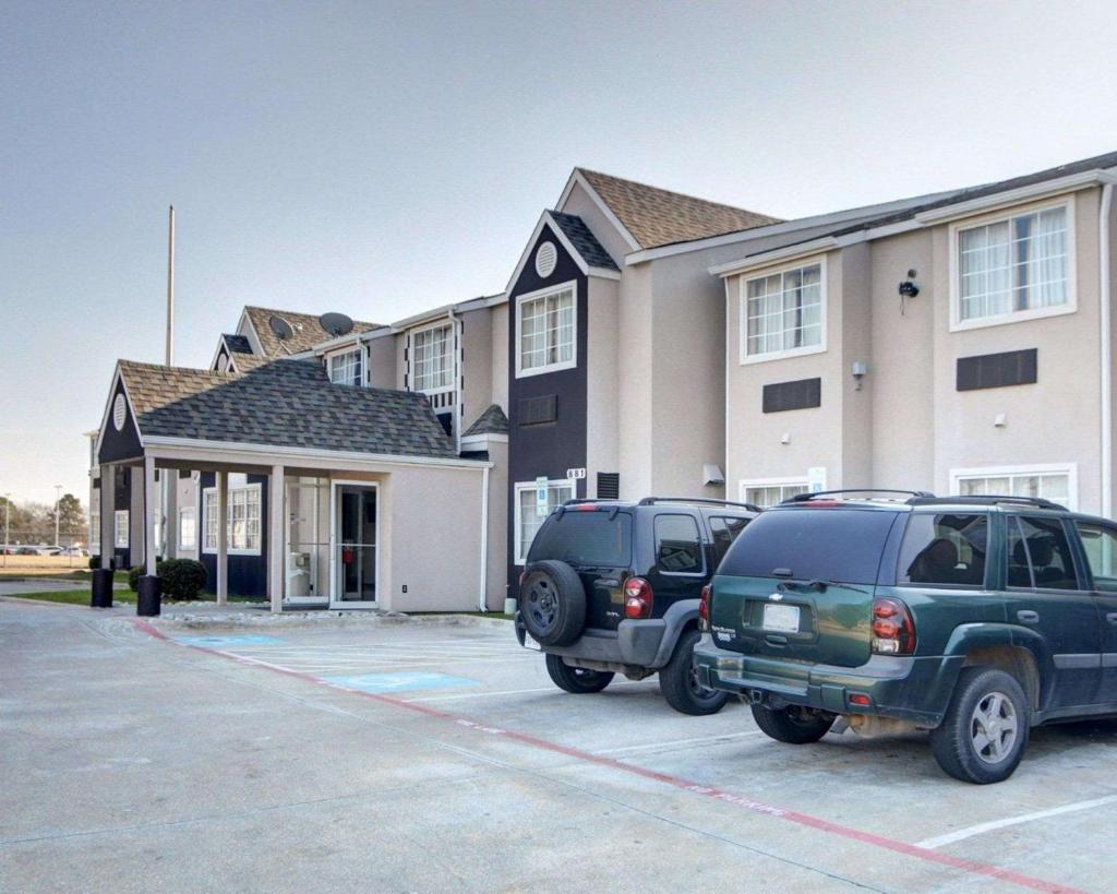 Rodeway Inn & Suites Lewisville I-35 photo 1