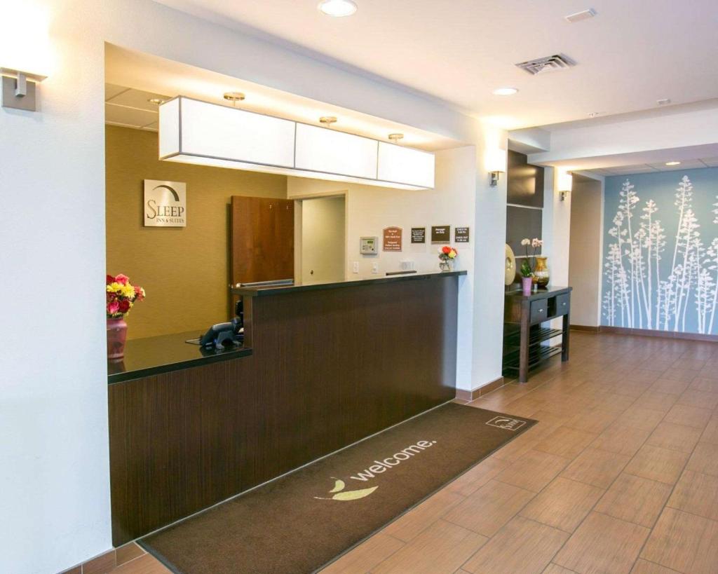 Sleep Inn & Suites Austin North - I-35 photo 3