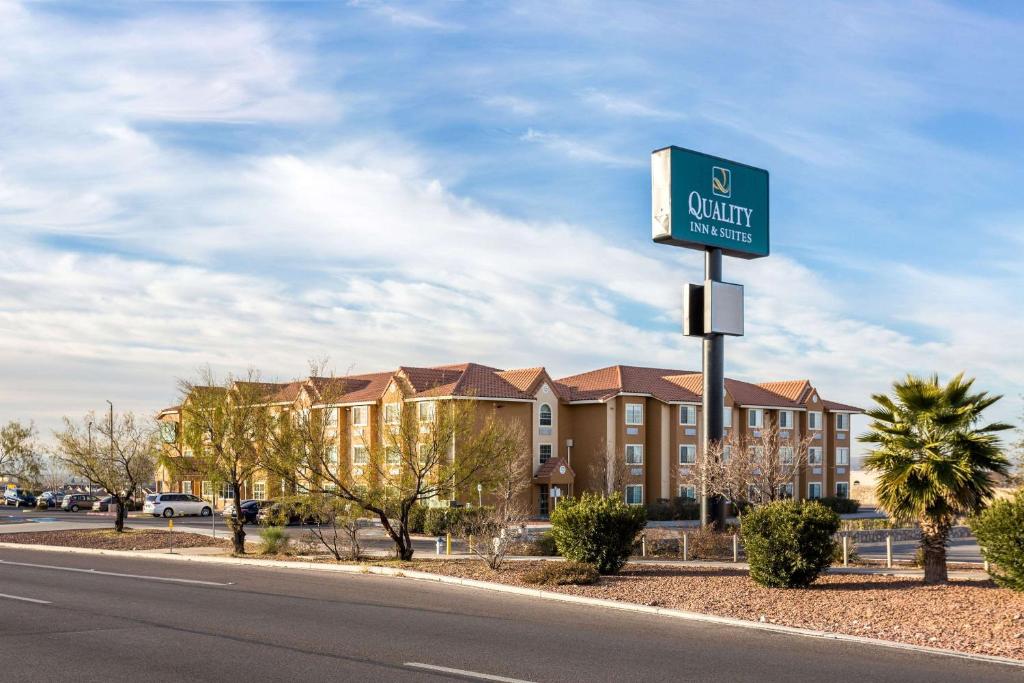 Quality Inn & Suites El Paso I-10 image