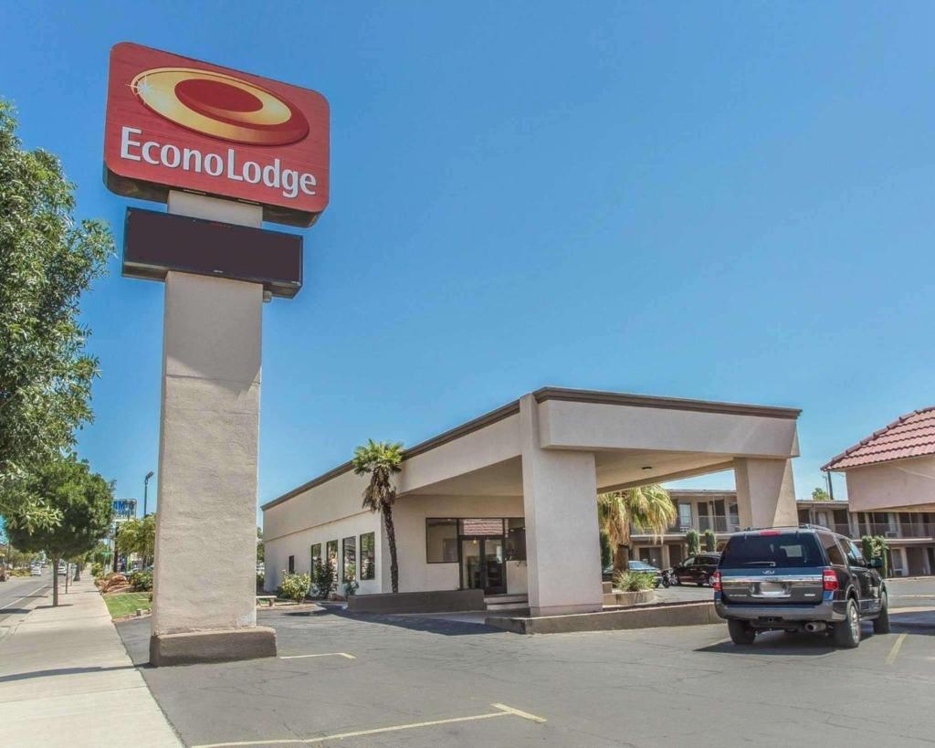 Econo Lodge St George North - Near Pioneer Park image