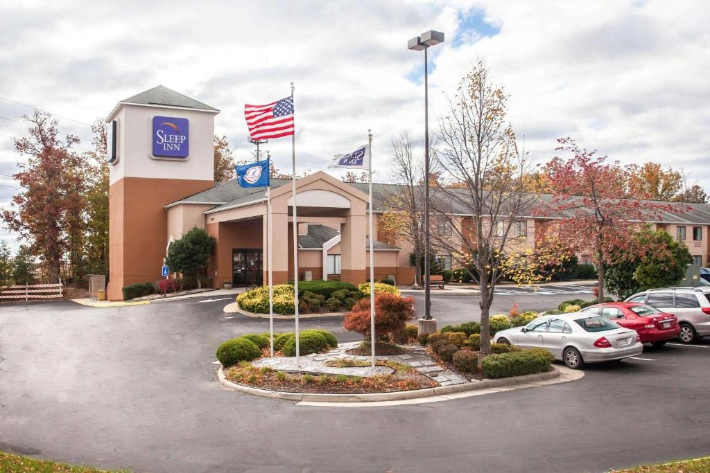 Sleep Inn Woodbridge image