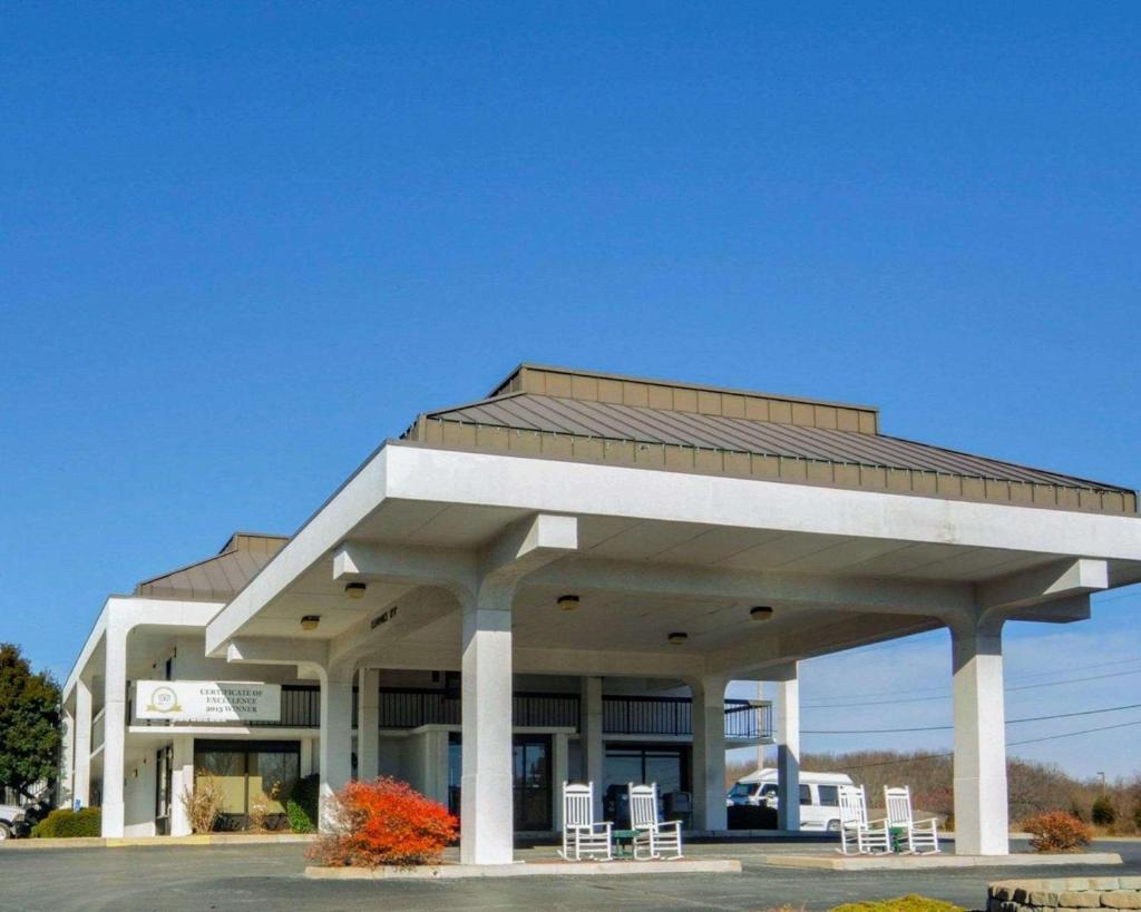 Quality Inn Christiansburg - Blacksburg photo 2
