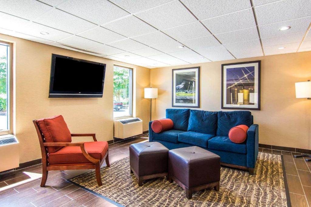 Comfort Inn Newport News-Williamsburg East photo 4