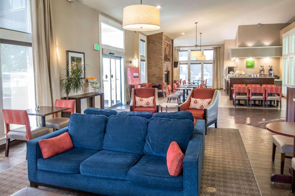 Comfort Inn & Suites Spokane Valley photo 3