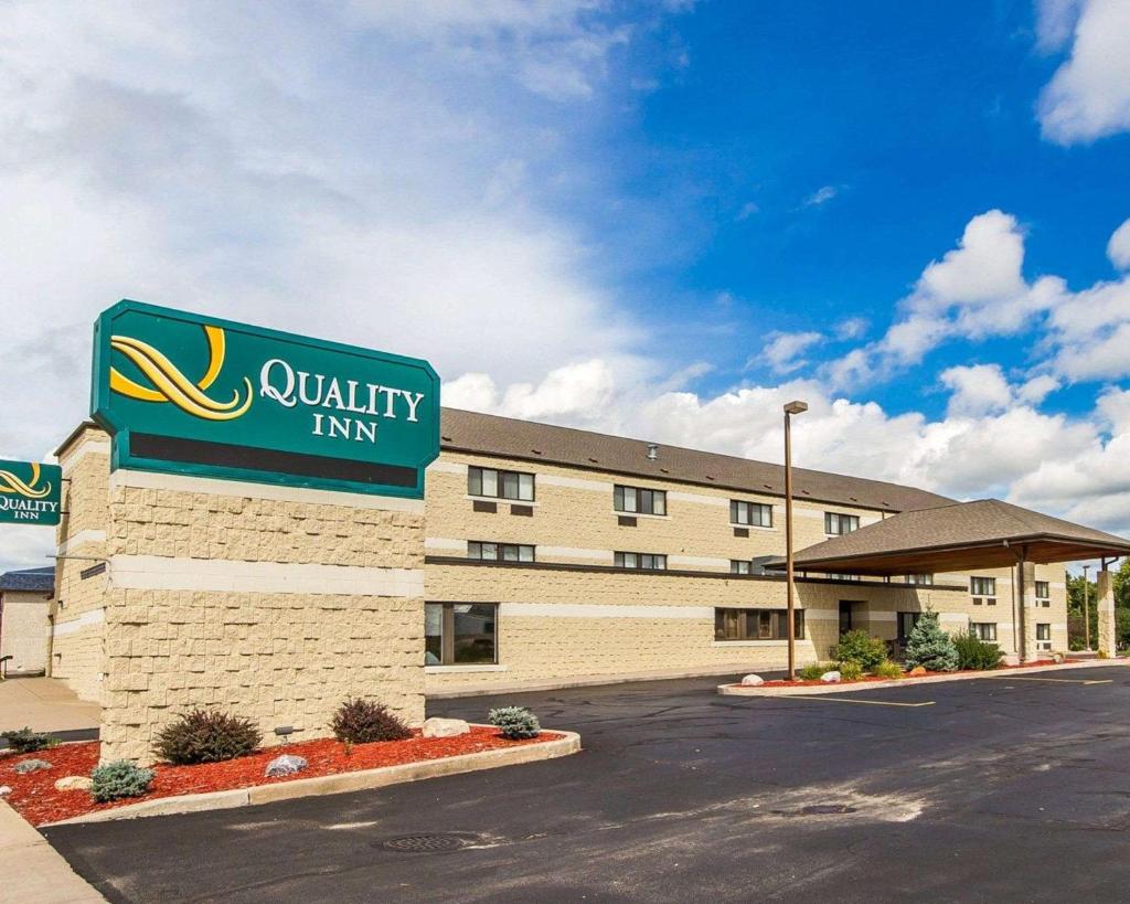 Quality Inn image