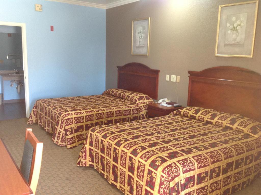 Budget Inn Pasadena photo 1