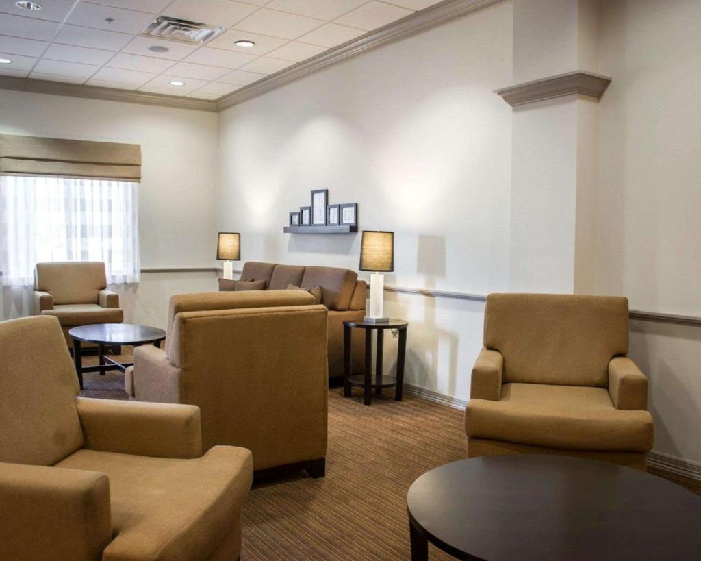 Sleep Inn & Suites Medical Center photo 4
