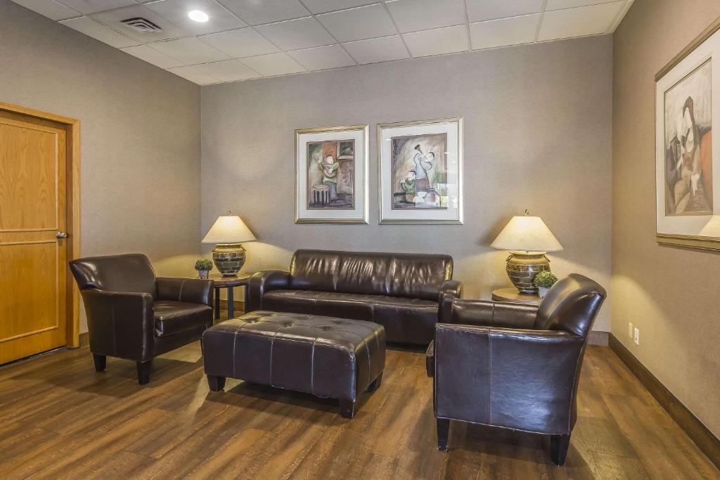 Quality Inn & Suites Saskatoon photo 3