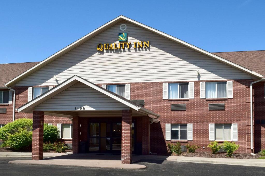 Quality Inn Louisville - Boulder image
