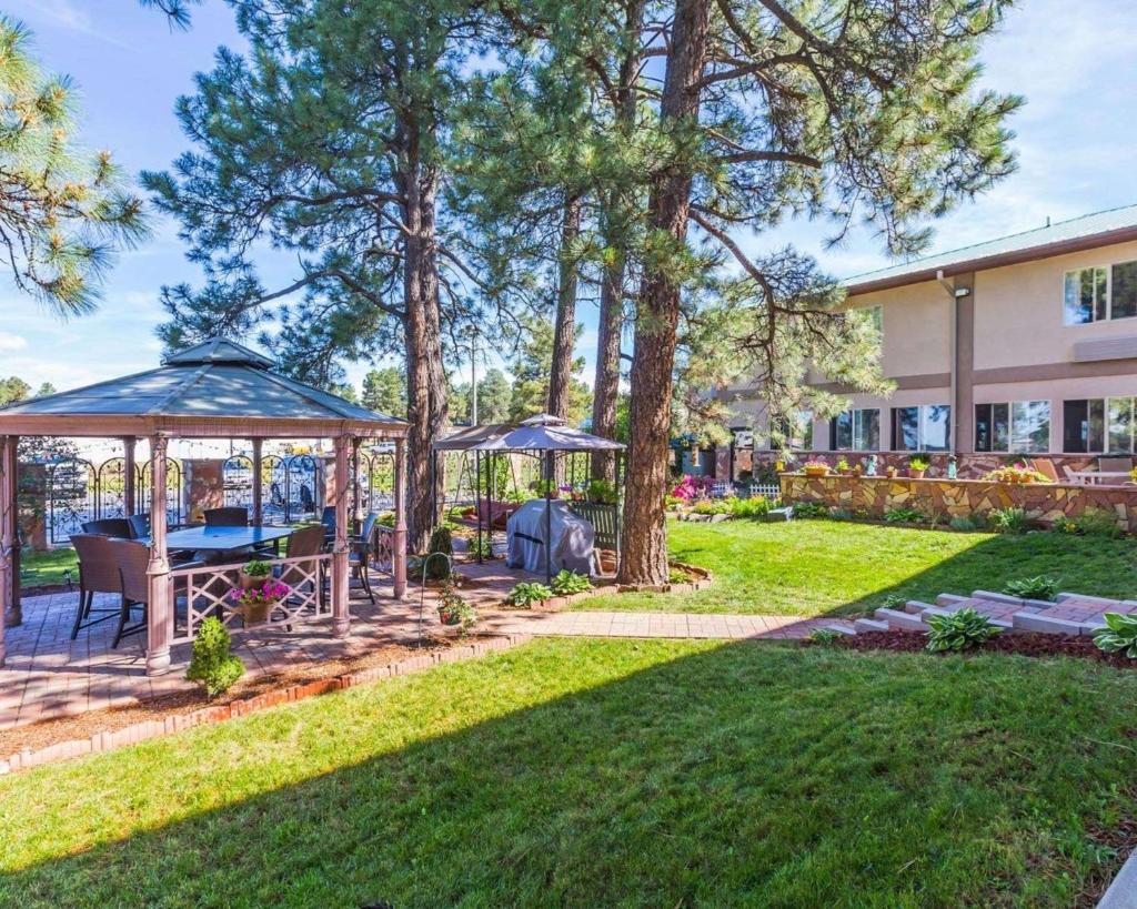 West End Lodge