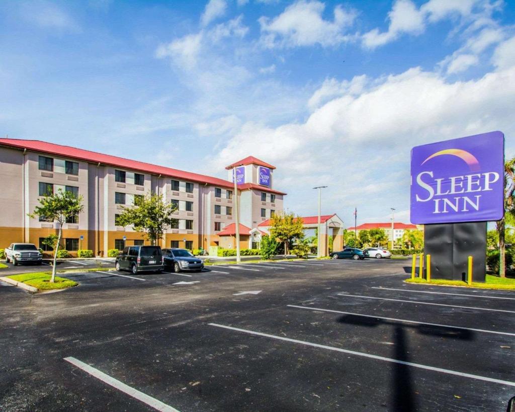 Sleep Inn Fort Pierce I-95 image